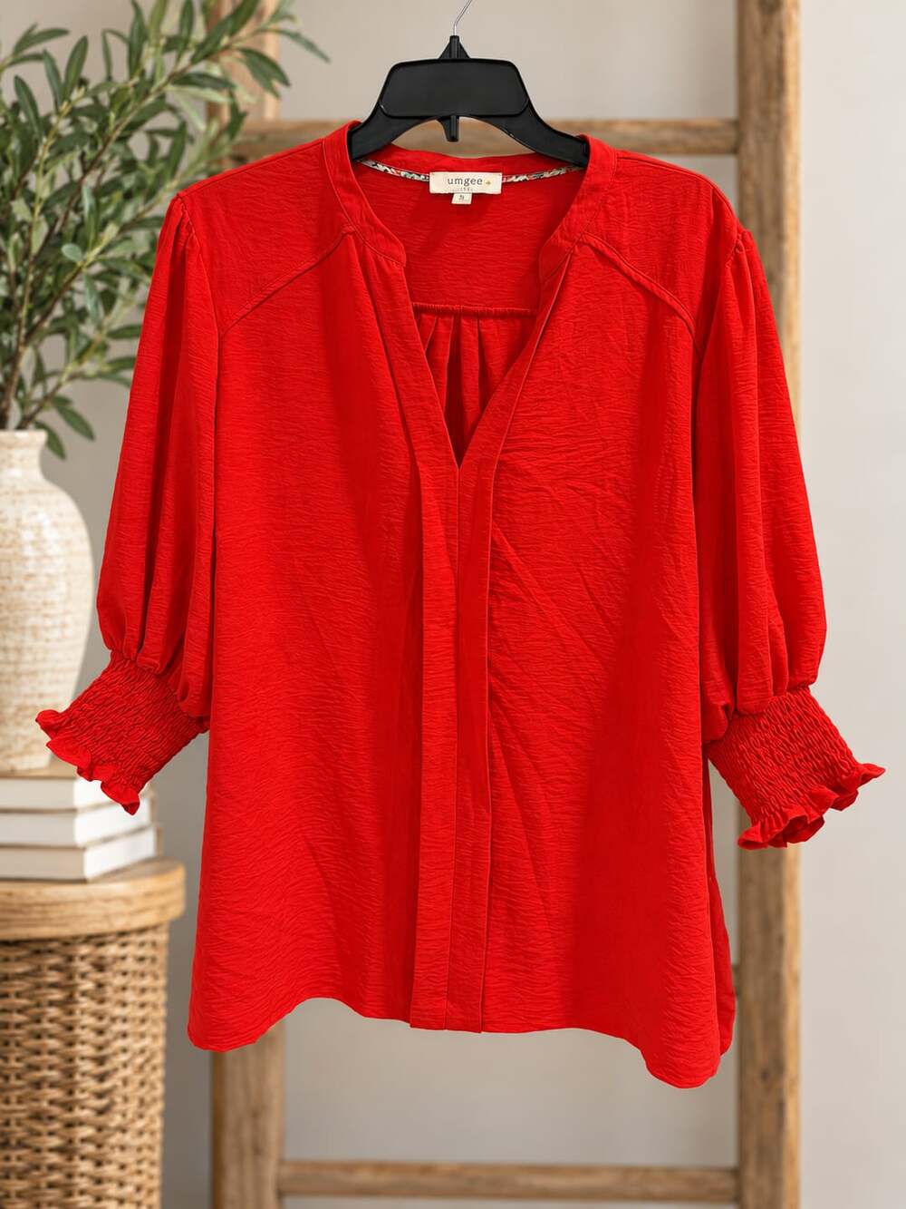 NWOT Umgee Boutique Blouse Red Smocked Sleeve Size XL